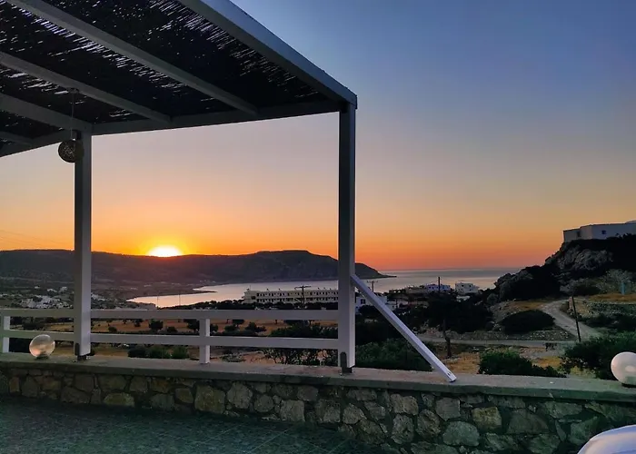 Vista Mare Suites , 2 Min Drive To The Sea